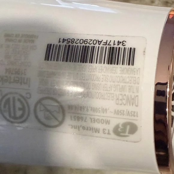 T3 Travel Size Hair Dryer - Picture 12 of 12